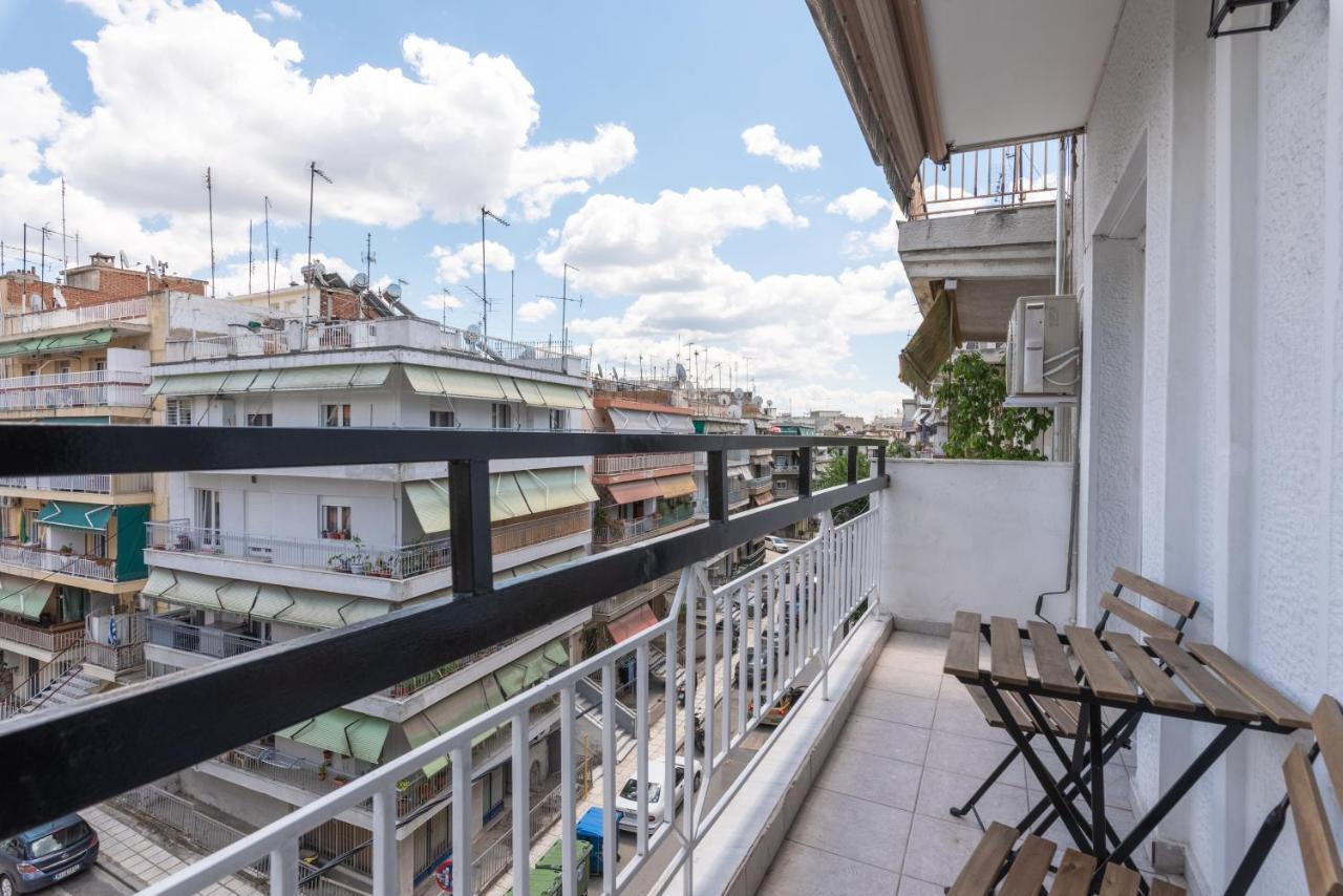Cozy Apartment Next To City Center Thessaloniki Exterior photo